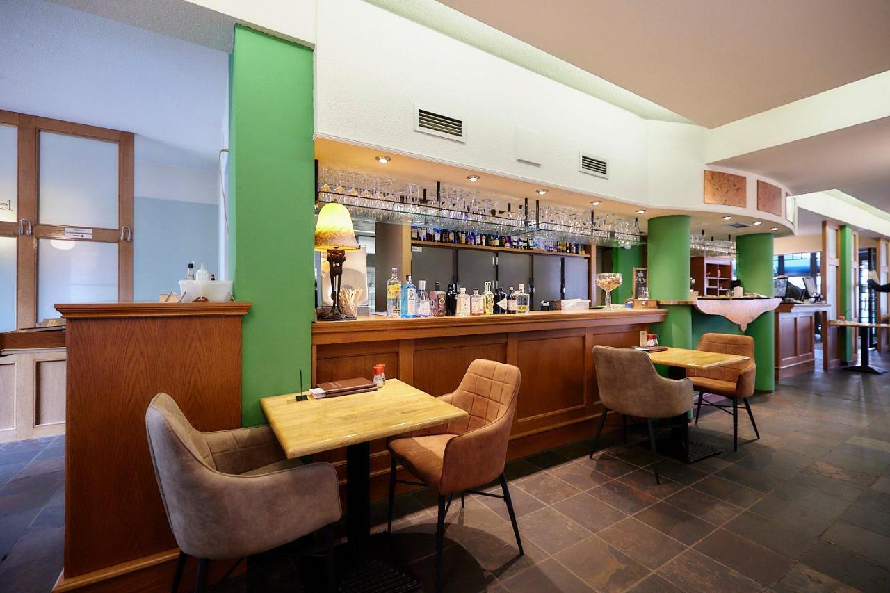 Hotel Ambiotel Тонгерен Екстериор снимка