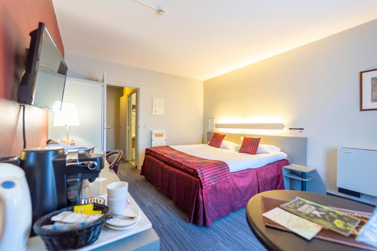Hotel Ambiotel Тонгерен Екстериор снимка