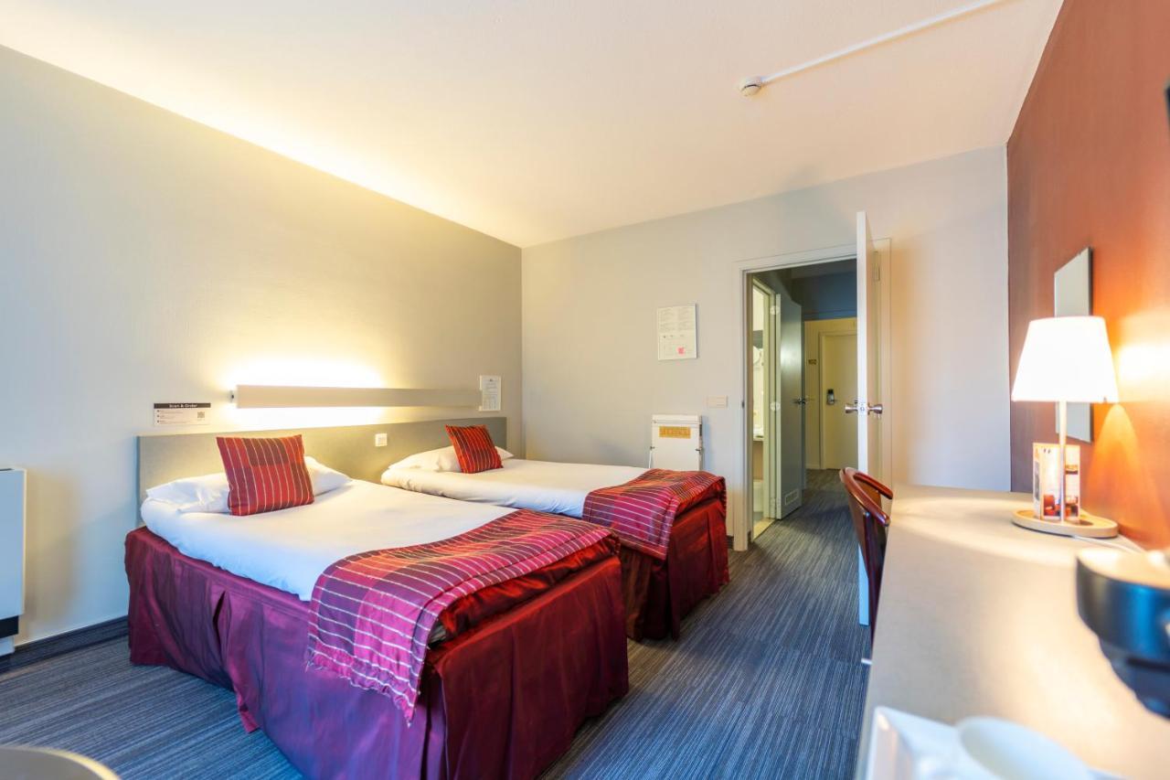 Hotel Ambiotel Тонгерен Екстериор снимка