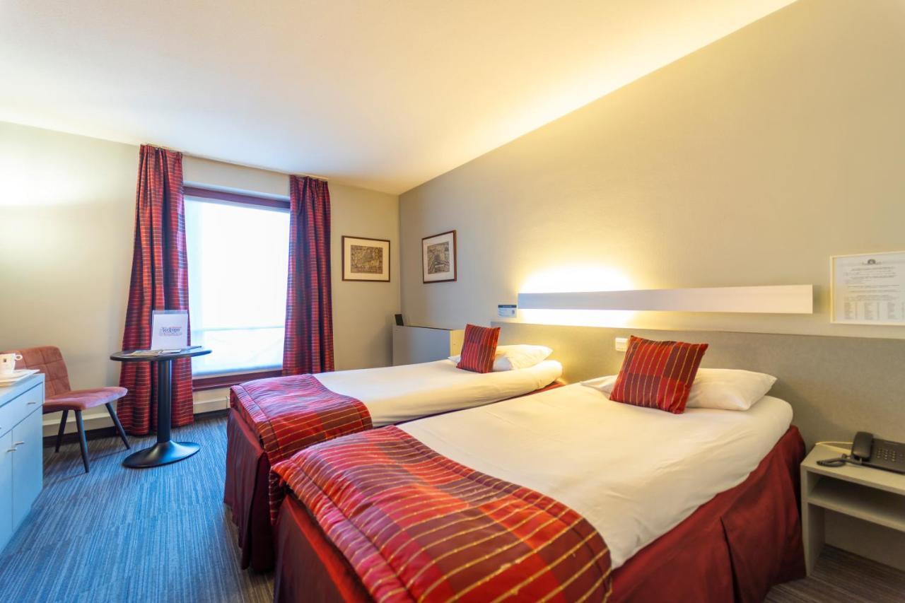 Hotel Ambiotel Тонгерен Екстериор снимка