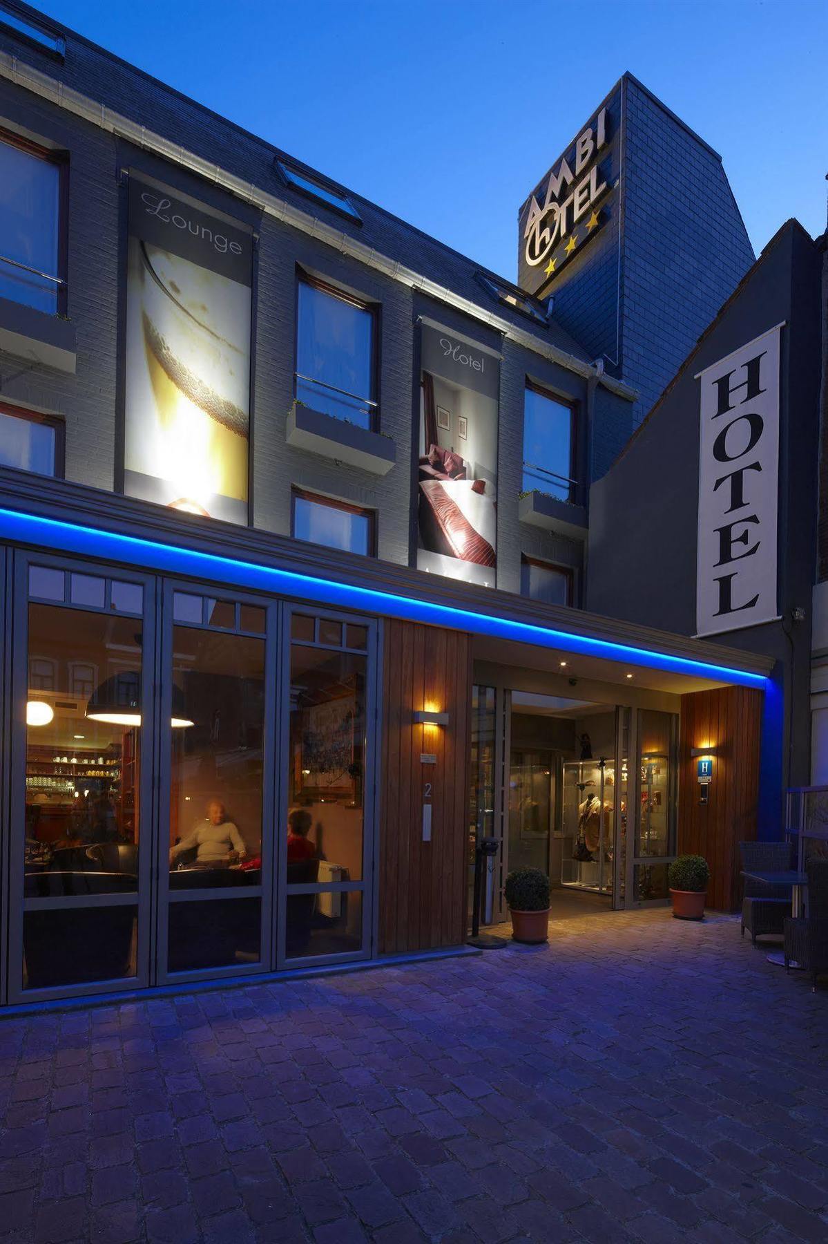 Hotel Ambiotel Тонгерен Екстериор снимка